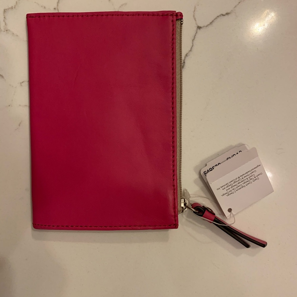 Wallet - Picture 2 of 4